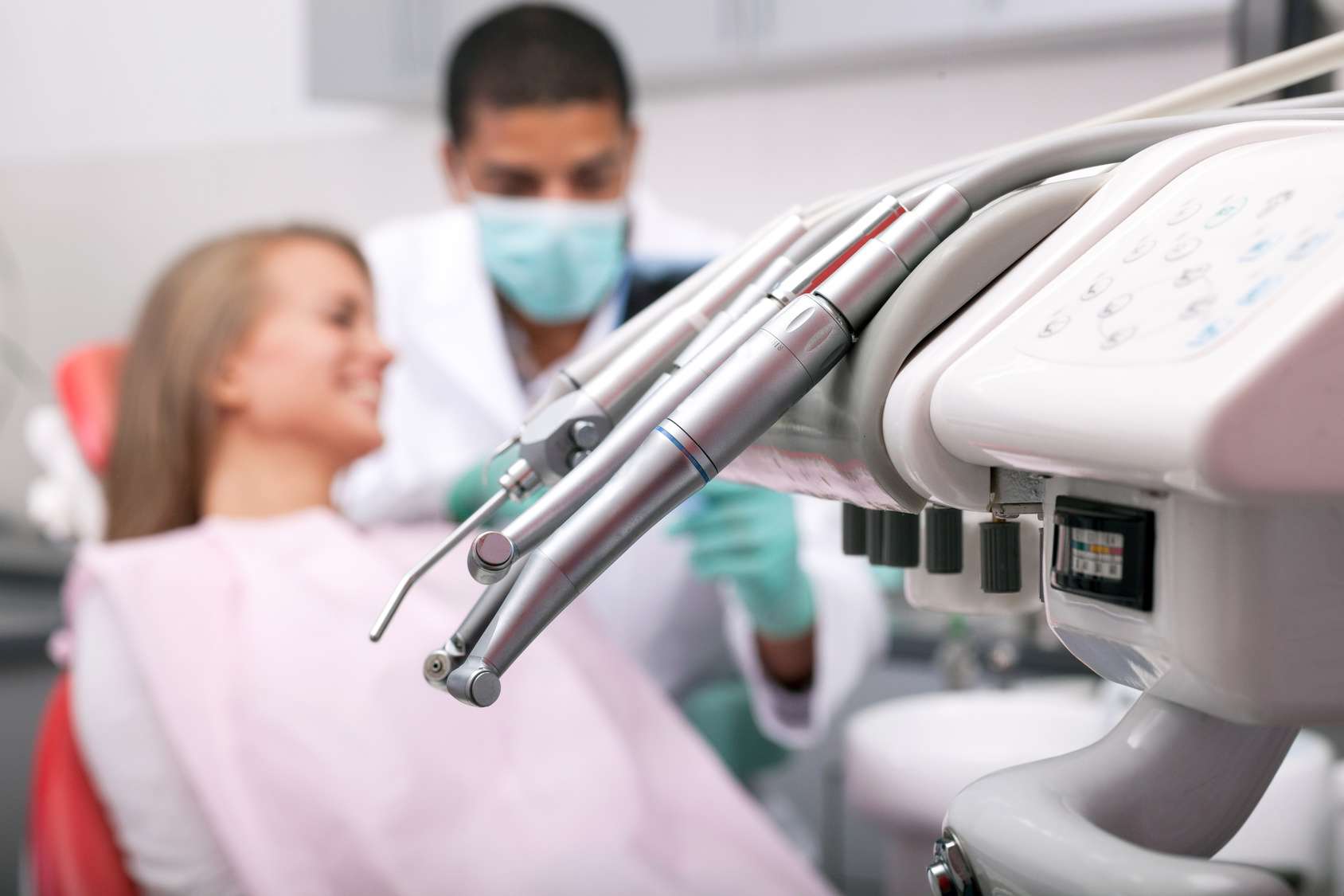 Les adresses des chirurgiens dentistes à Chaumont sont accessibles sur ton-dentiste.fr